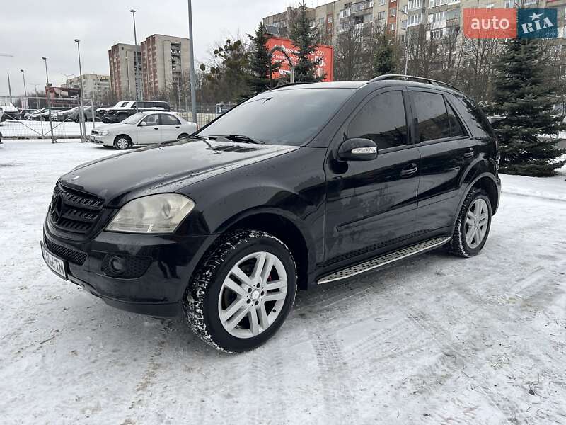 Позашляховик / Кросовер Mercedes-Benz M-Class 2005 в Львові фото 2 Позашляховик / Кросовер Mercedes-Benz M-Class 2005 в Львові