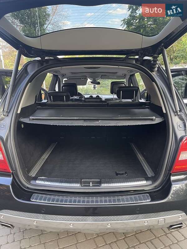 Позашляховик / Кросовер Mercedes-Benz M-Class 2007 в Одесі