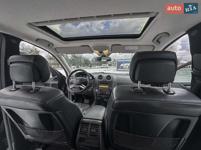 Позашляховик / Кросовер Mercedes-Benz M-Class 2009 в Самборі фото 48 Позашляховик / Кросовер Mercedes-Benz M-Class 2009 в Самборі