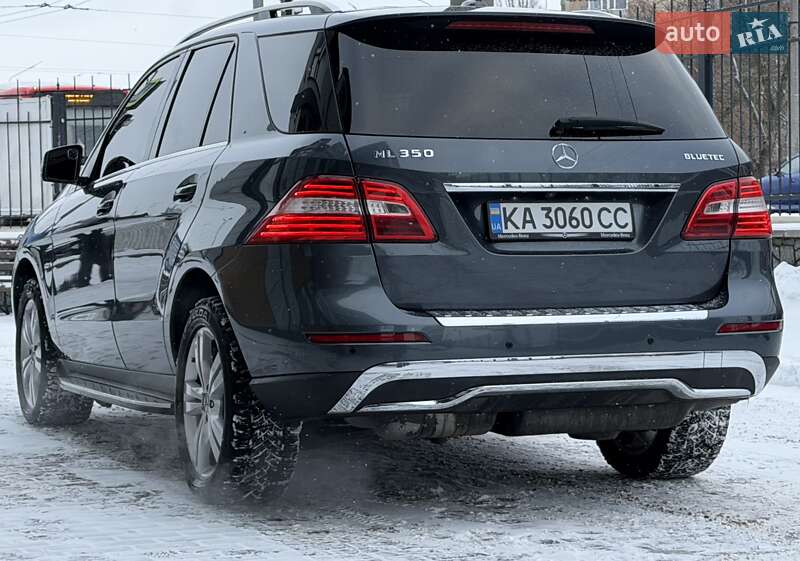 Внедорожник / Кроссовер Mercedes-Benz M-Class 2011 в Белой Церкви