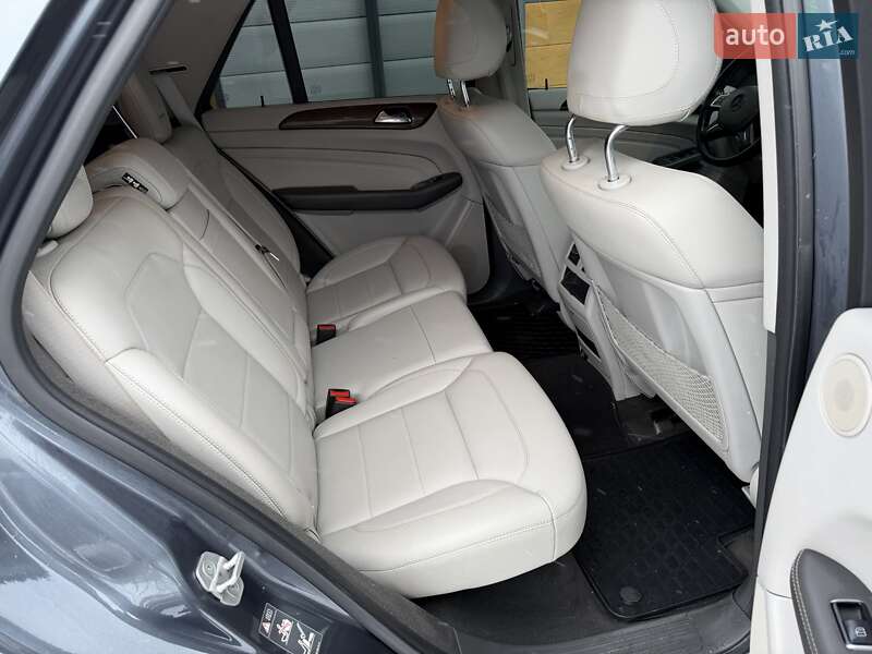 Внедорожник / Кроссовер Mercedes-Benz M-Class 2011 в Белой Церкви