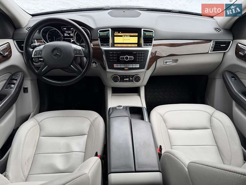 Внедорожник / Кроссовер Mercedes-Benz M-Class 2011 в Белой Церкви