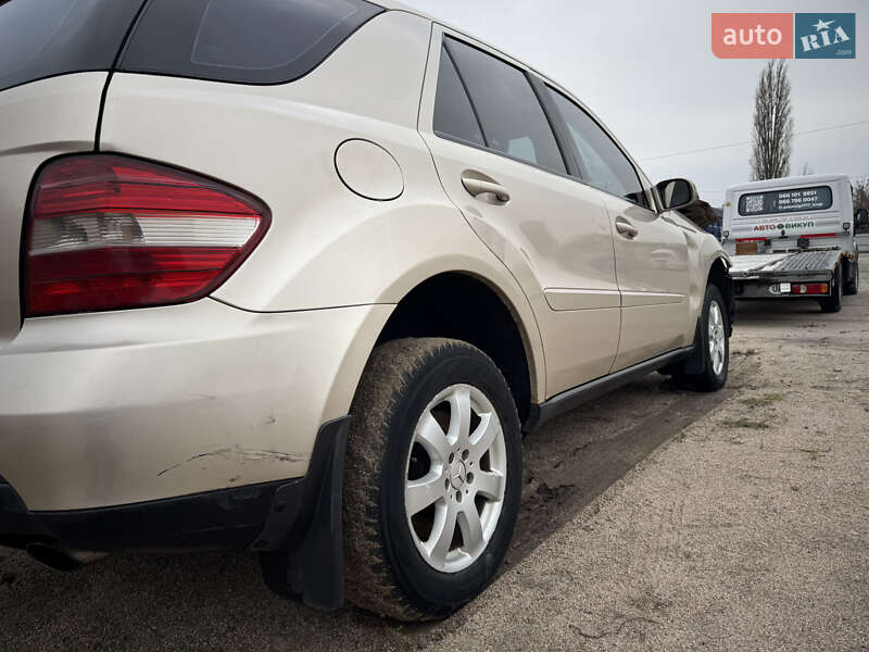 Внедорожник / Кроссовер Mercedes-Benz M-Class 2006 в Кропивницком