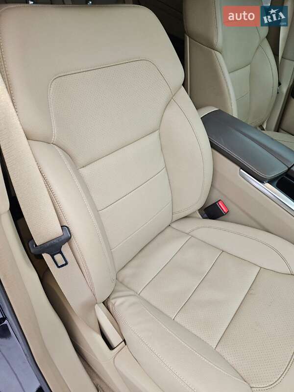 Внедорожник / Кроссовер Mercedes-Benz M-Class 2015 в Ковеле