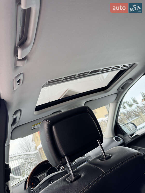 Позашляховик / Кросовер Mercedes-Benz M-Class 2006 в Івано-Франківську