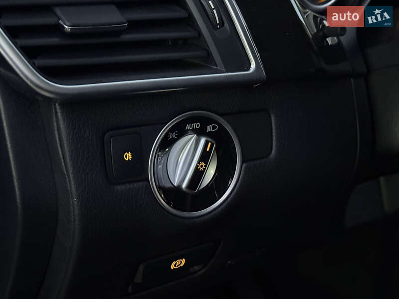 Позашляховик / Кросовер Mercedes-Benz M-Class 2014 в Миколаєві фото 22 Позашляховик / Кросовер Mercedes-Benz M-Class 2014 в Миколаєві