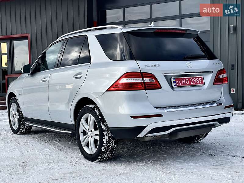 Позашляховик / Кросовер Mercedes-Benz M-Class 2012 в Ковелі