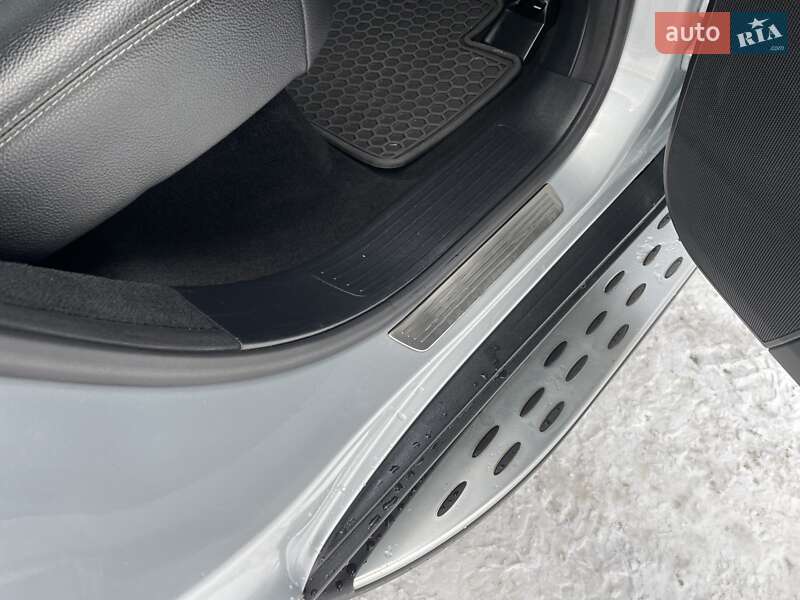 Позашляховик / Кросовер Mercedes-Benz M-Class 2012 в Ковелі