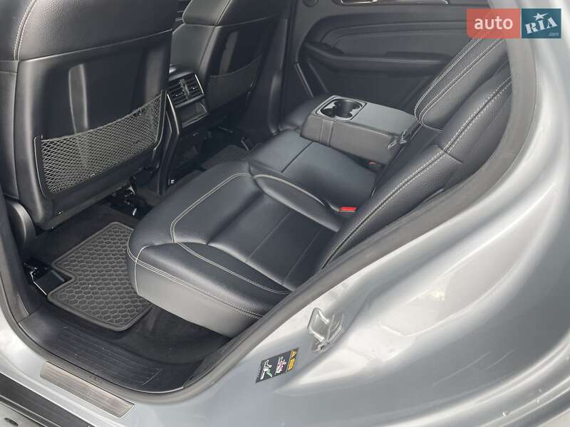 Позашляховик / Кросовер Mercedes-Benz M-Class 2012 в Ковелі