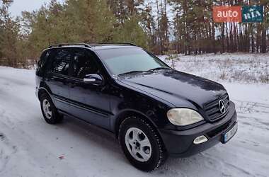 Внедорожник / Кроссовер Mercedes-Benz M-Class 2005 в Котельве