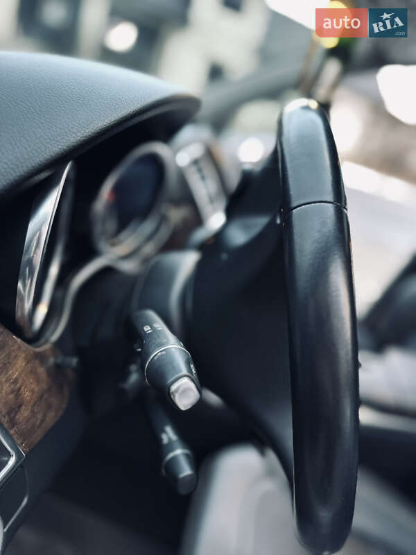 Позашляховик / Кросовер Mercedes-Benz M-Class 2011 в Солотвині