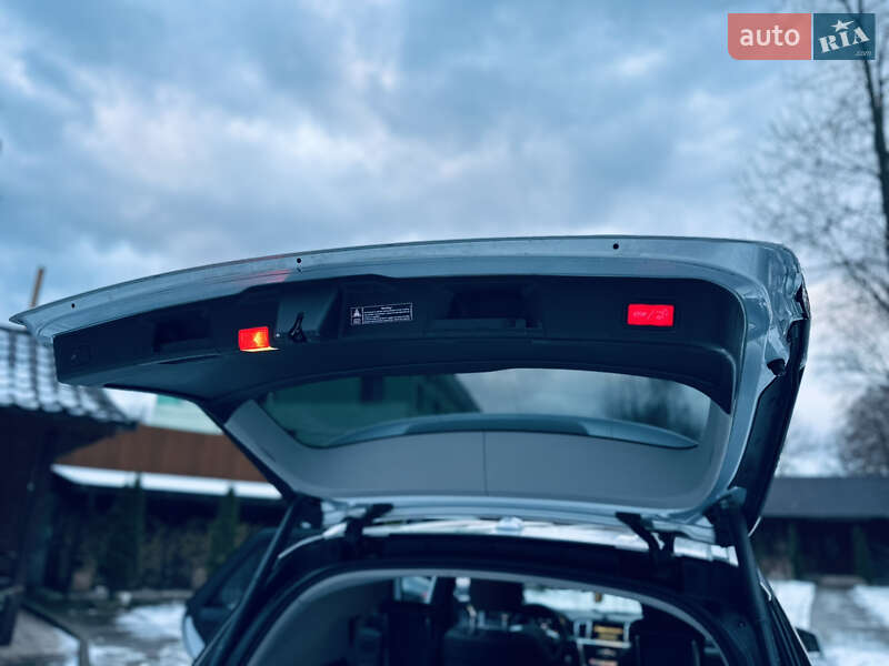 Позашляховик / Кросовер Mercedes-Benz M-Class 2011 в Солотвині