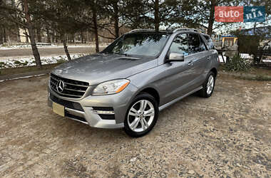 Внедорожник / Кроссовер Mercedes-Benz M-Class 2015 в Львове
