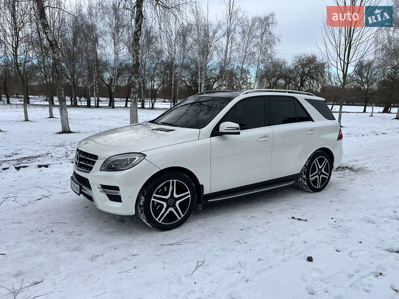 Внедорожник / Кроссовер Mercedes-Benz M-Class 2012 в Ровно фото 24 Внедорожник / Кроссовер Mercedes-Benz M-Class 2012 в Ровно