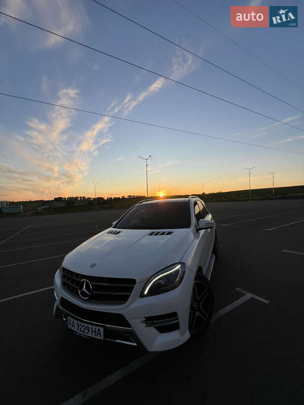 Внедорожник / Кроссовер Mercedes-Benz M-Class 2012 в Ровно фото 92 Внедорожник / Кроссовер Mercedes-Benz M-Class 2012 в Ровно