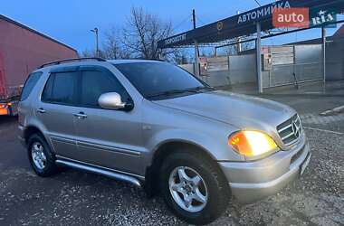 Позашляховик / Кросовер Mercedes-Benz M-Class 2000 в Івано-Франківську
