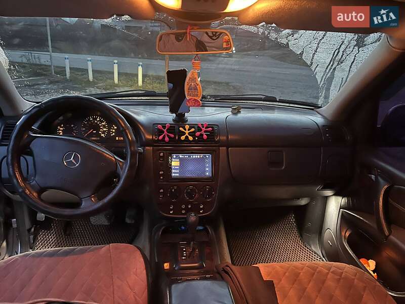 Позашляховик / Кросовер Mercedes-Benz M-Class 2000 в Івано-Франківську