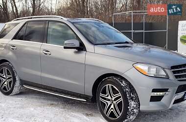Внедорожник / Кроссовер Mercedes-Benz M-Class 2015 в Каменец-Подольском
