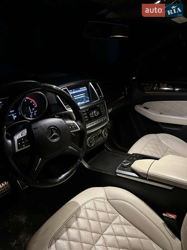 Внедорожник / Кроссовер Mercedes-Benz M-Class 2012 в Ровно фото 3 Внедорожник / Кроссовер Mercedes-Benz M-Class 2012 в Ровно