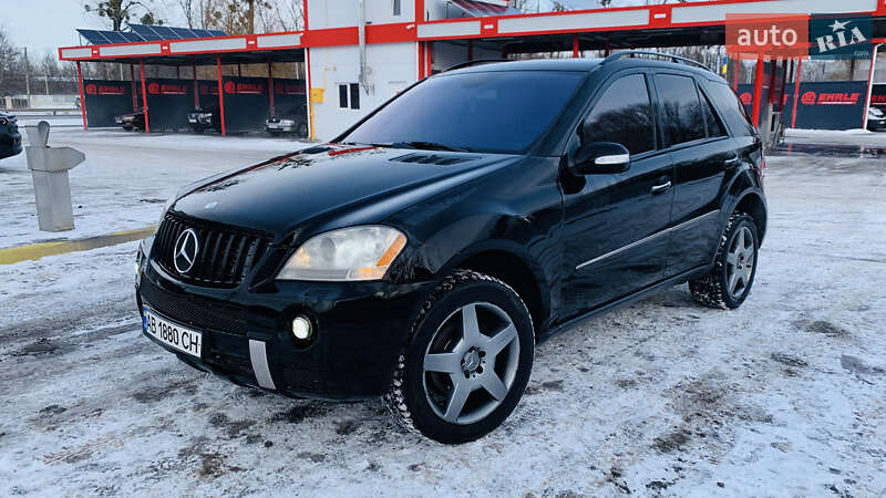 Mercedes-Benz M-Class 2006