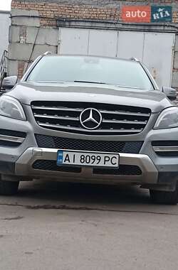 Позашляховик / Кросовер Mercedes-Benz M-Class 2012 в Києві