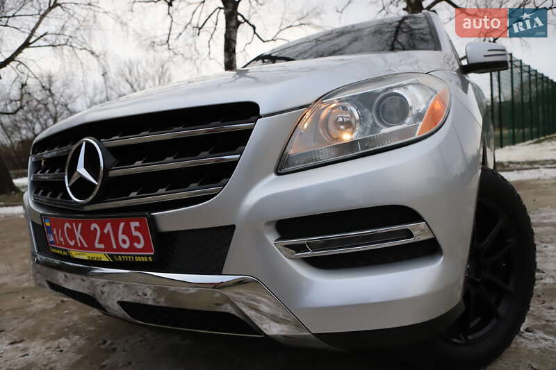 Внедорожник / Кроссовер Mercedes-Benz M-Class 2014 в Дрогобыче