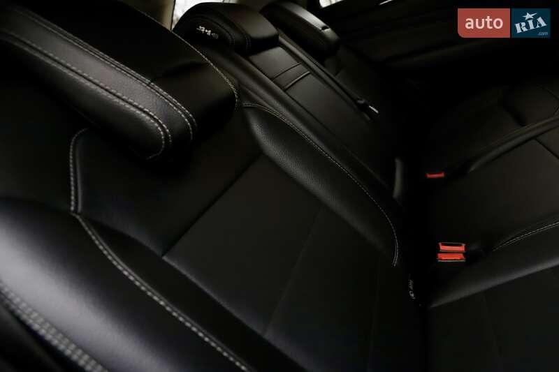 Внедорожник / Кроссовер Mercedes-Benz M-Class 2014 в Дрогобыче