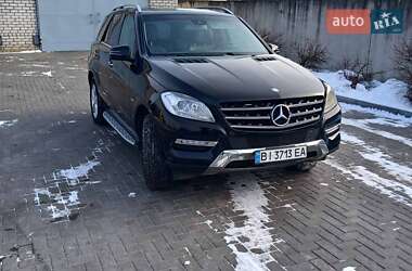 Внедорожник / Кроссовер Mercedes-Benz M-Class 2014 в Кременчуге