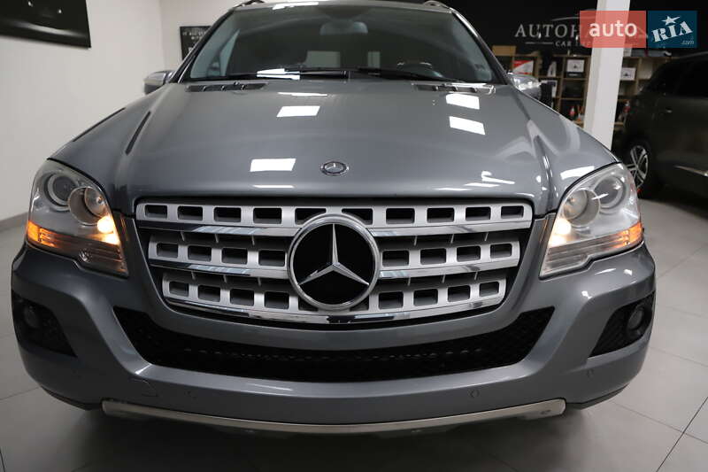 Внедорожник / Кроссовер Mercedes-Benz M-Class 2010 в Дрогобыче