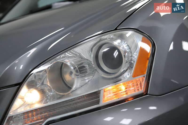 Внедорожник / Кроссовер Mercedes-Benz M-Class 2010 в Дрогобыче