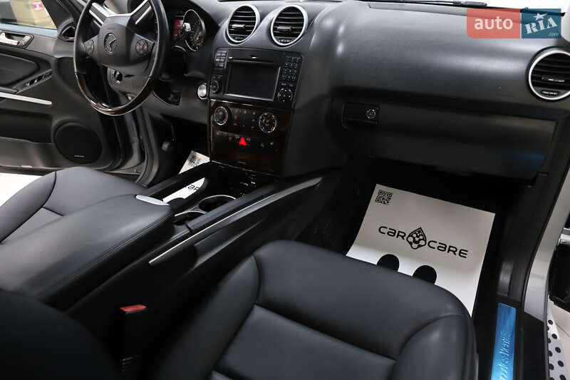 Внедорожник / Кроссовер Mercedes-Benz M-Class 2010 в Дрогобыче