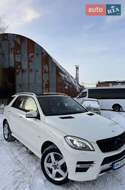 Внедорожник / Кроссовер Mercedes-Benz M-Class 2012 в Житомире