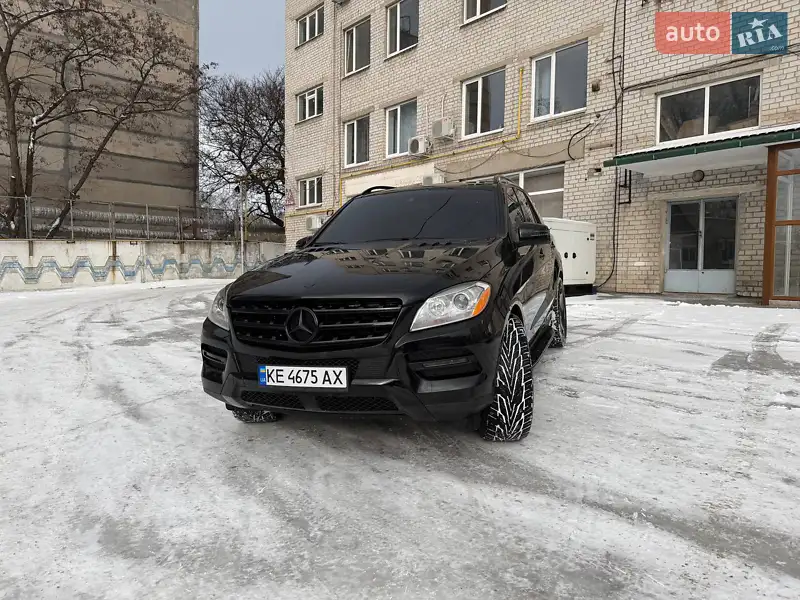 Mercedes-Benz M-Class 2015