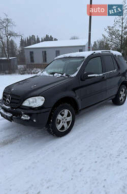 Внедорожник / Кроссовер Mercedes-Benz M-Class 2004 в Киеве