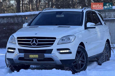 Внедорожник / Кроссовер Mercedes-Benz M-Class 2012 в Киеве
