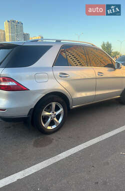 Внедорожник / Кроссовер Mercedes-Benz M-Class 2013 в Тарутине