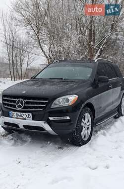 Позашляховик / Кросовер Mercedes-Benz M-Class 2014 в Львові