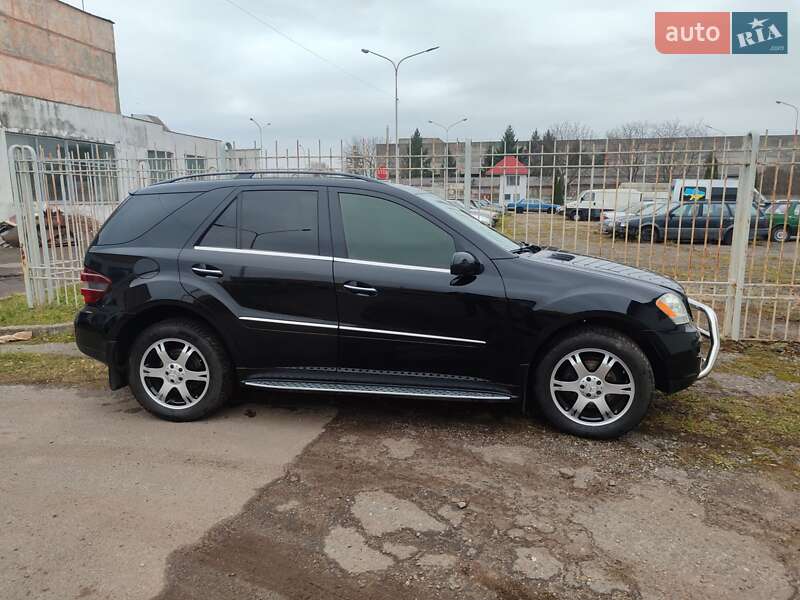 Mercedes-Benz M-Class 2007