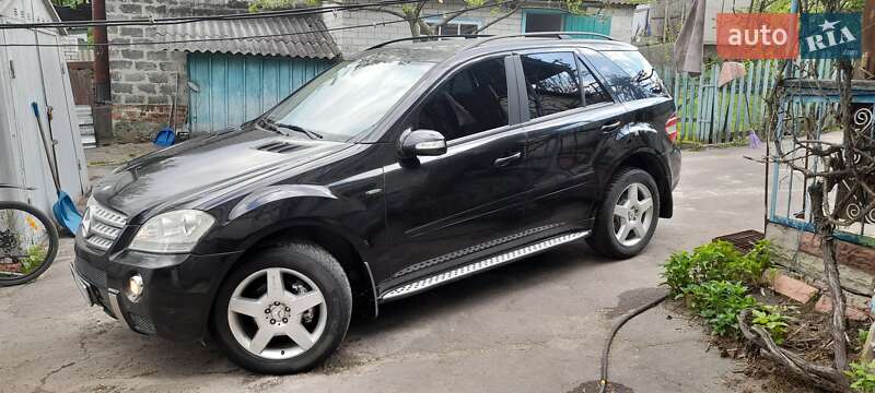 Mercedes-Benz M-Class 2008