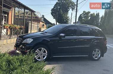 Позашляховик / Кросовер Mercedes-Benz M-Class 2010 в Києві