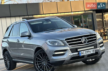 Внедорожник / Кроссовер Mercedes-Benz M-Class 2012 в Владимире