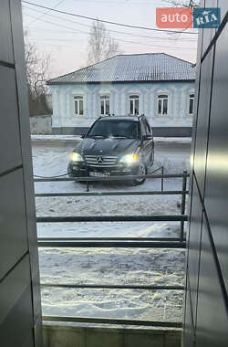 Внедорожник / Кроссовер Mercedes-Benz M-Class 2005 в Прилуках