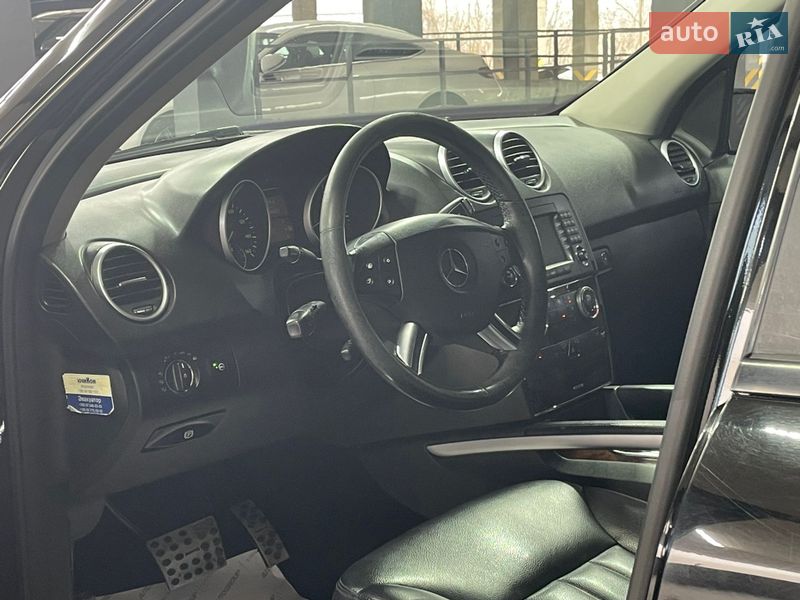 Внедорожник / Кроссовер Mercedes-Benz M-Class 2007 в Одессе