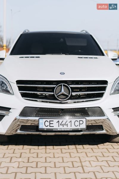 Mercedes-Benz M-Class 2012