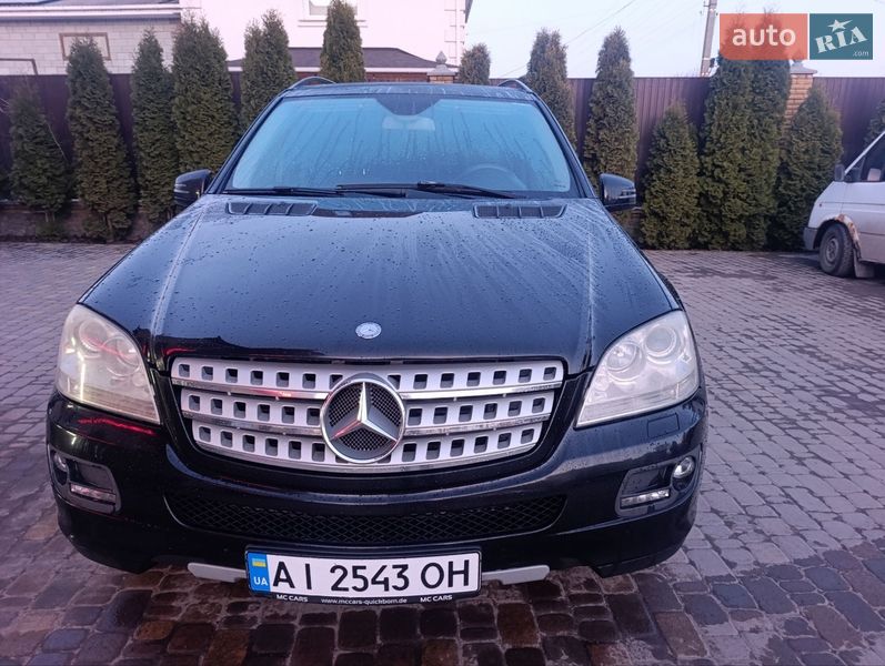 Mercedes-Benz M-Class