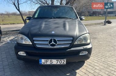 Внедорожник / Кроссовер Mercedes-Benz M-Class 2004 в Херсоне