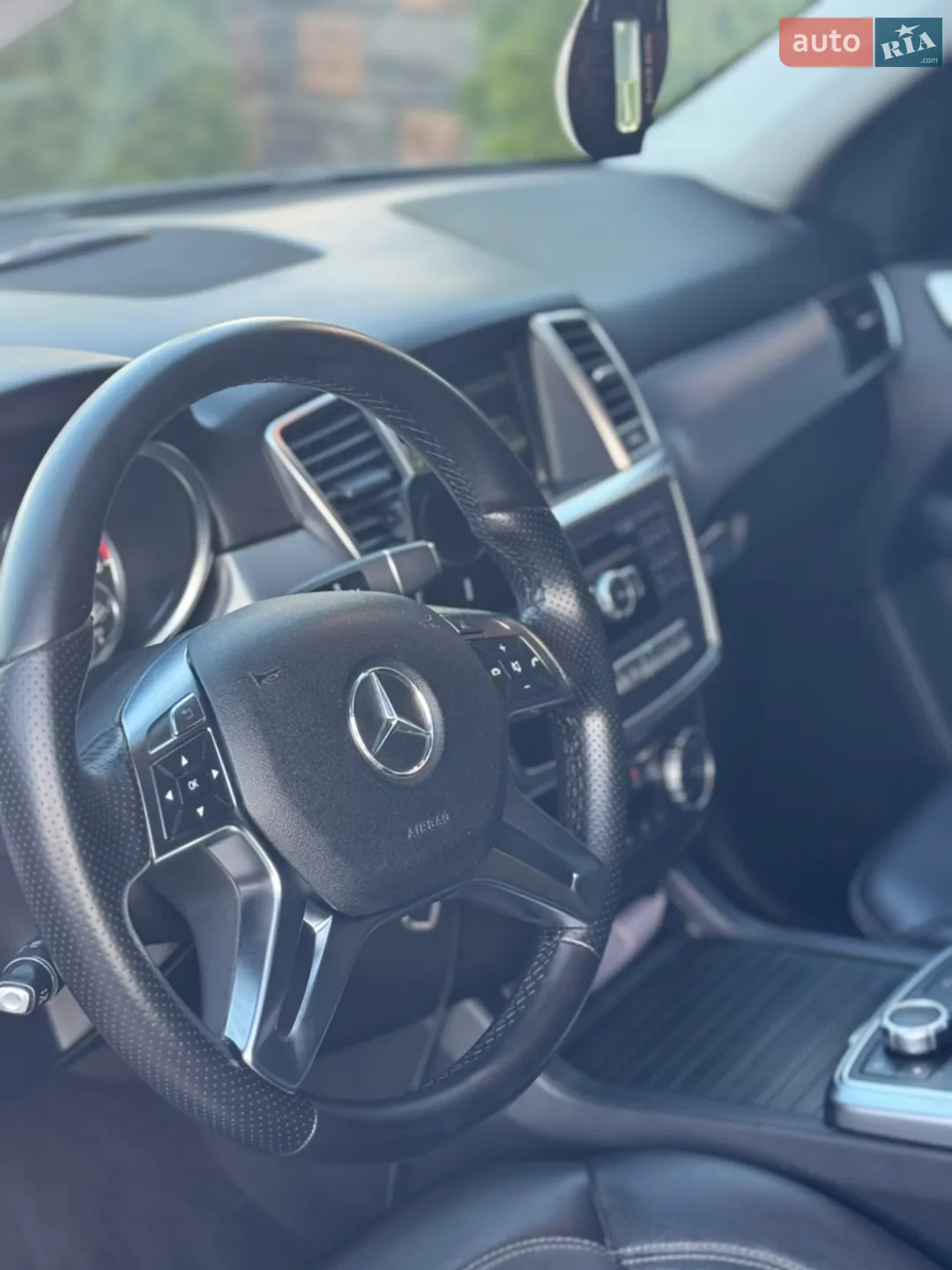 2013 Mercedes-Benz M-klasse - мініатюра 22