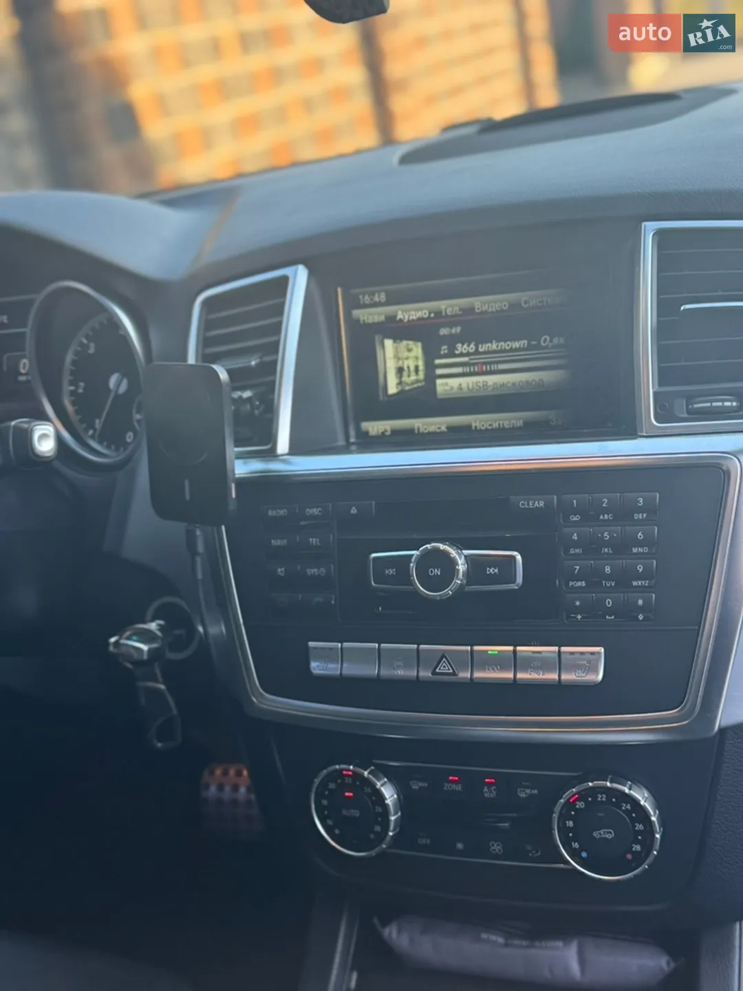 2013 Mercedes-Benz M-klasse - мініатюра 38