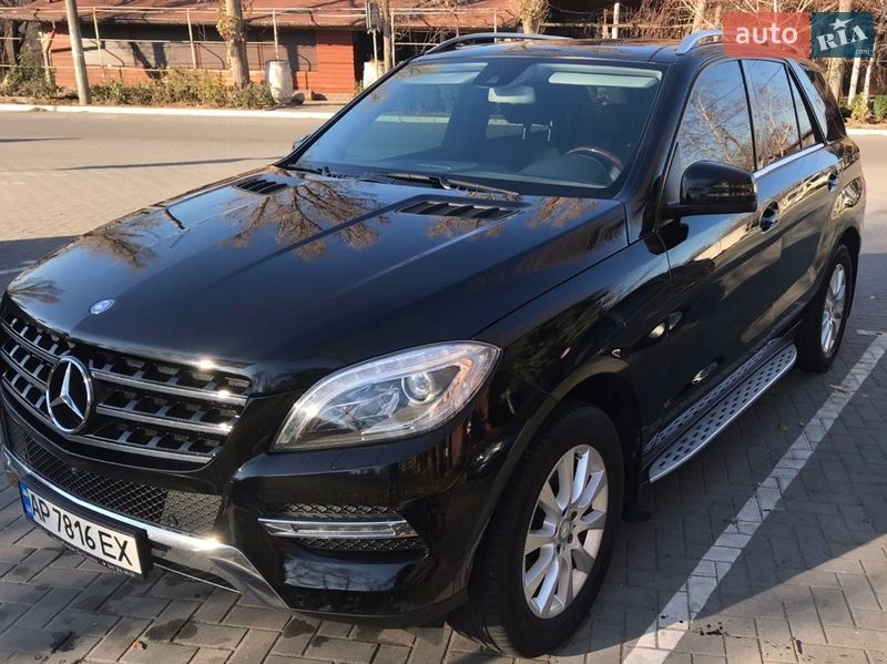 Внедорожник / Кроссовер Mercedes-Benz M-Class 2013 в Каменец-Подольском