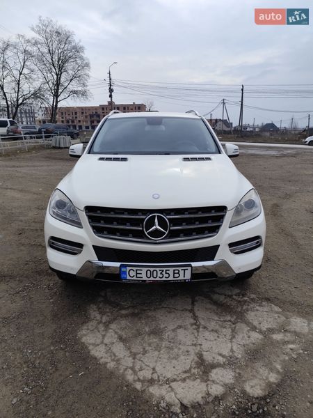 Mercedes-Benz M-Class 2011